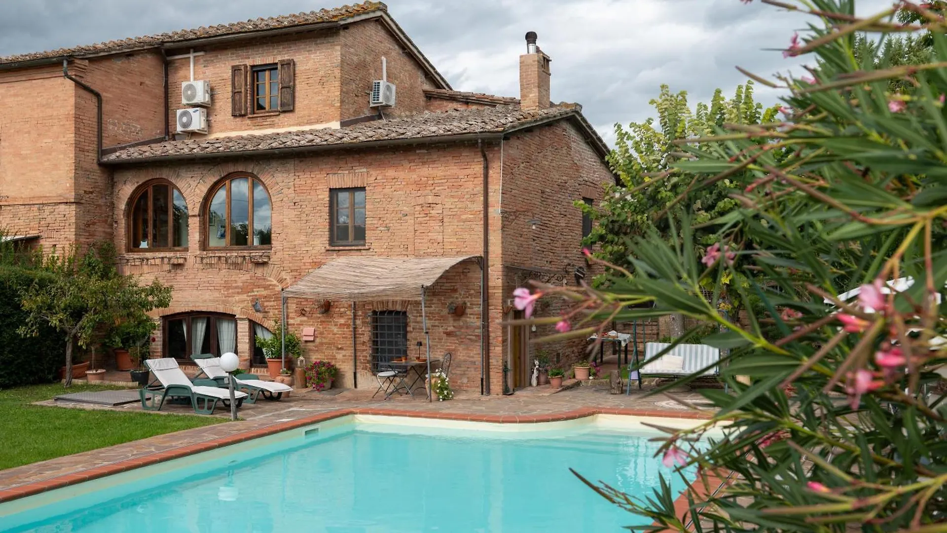 Molino Delle Fate Apartment Siena